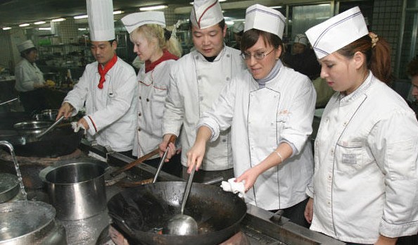 广州饭堂承包、广州食堂承包