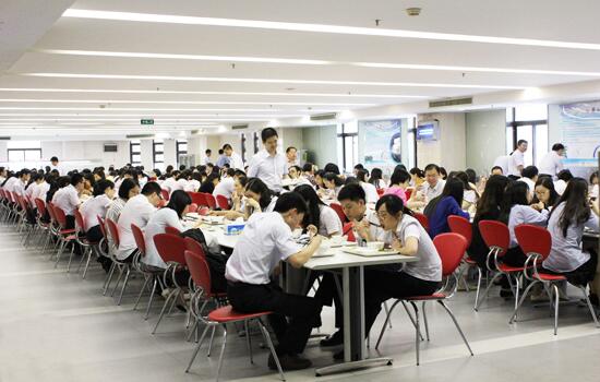 广州丰泉餐饮管理有限公司广州食堂承包公司